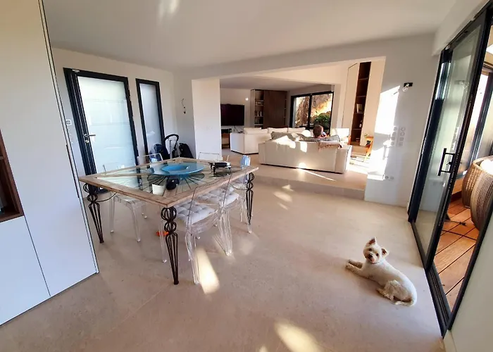 Route De Ramatuelle * La Croix-Valmer